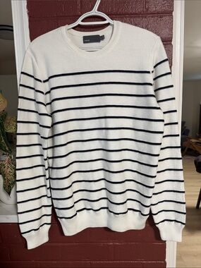 Vince Men’s 100% Cotton White Crewneck Sweater with Black Stripes Medium